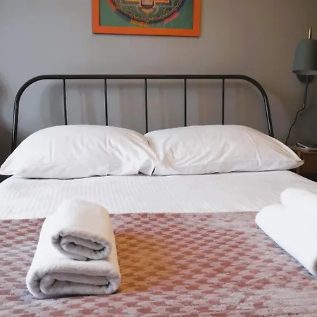 Plac Zbawiciela By Global Varşova