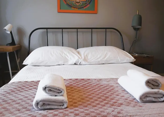 Plac Zbawiciela By Global Varsavia