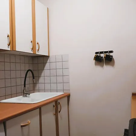 Plac Zbawiciela By Global ורשה